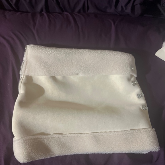 Hello kitty outfit - Picture 2 of 3